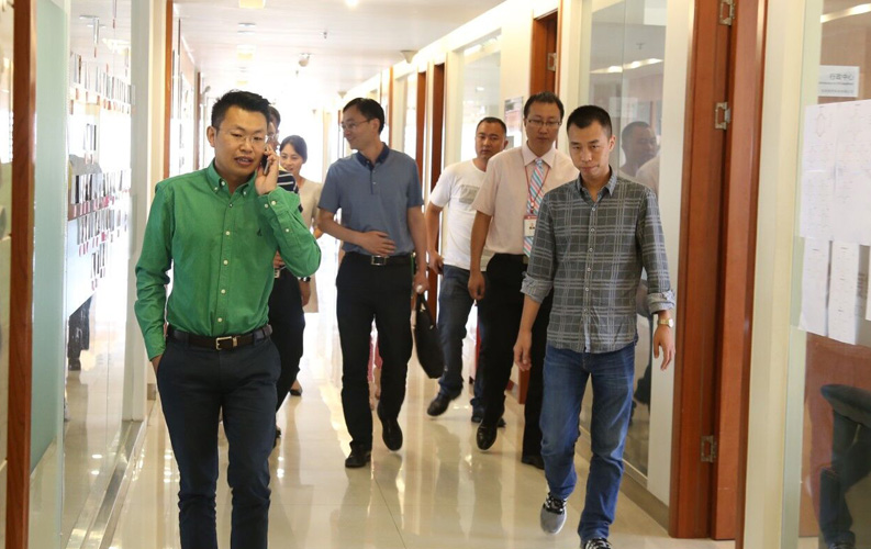 重慶天度網(wǎng)絡(luò)信息技術(shù)有限公司作為天度集團(tuán)子公司，投資規(guī)模為1000萬(wàn)元，其技術(shù)研發(fā)基地規(guī)模將達(dá)到200人左右